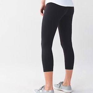 Lululemon Reversible Wunder Under Cropped Leggings